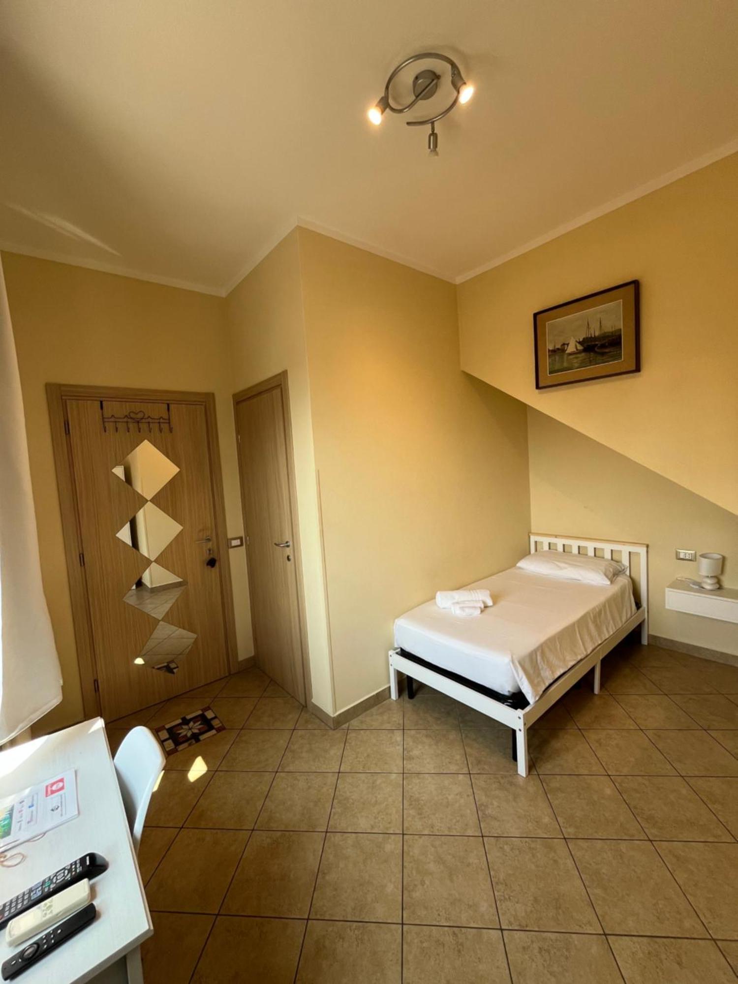 B&B Garzola Ossuccio Екстериор снимка